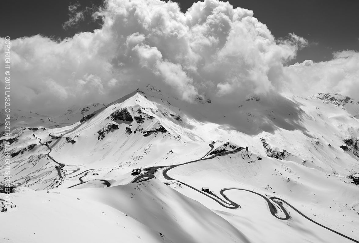 A View from Edelweissspitze 